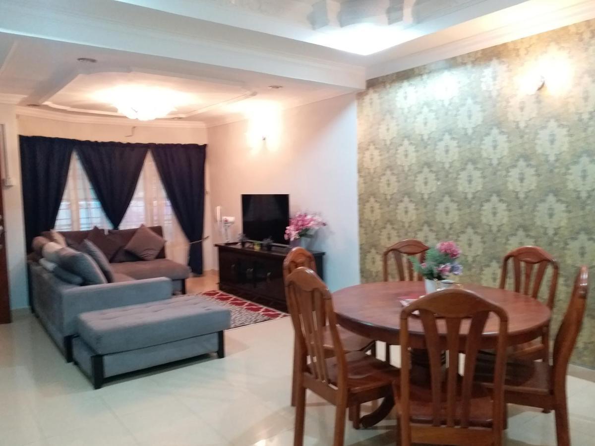 D' Homestay Bandar Baru Bangi Екстериор снимка